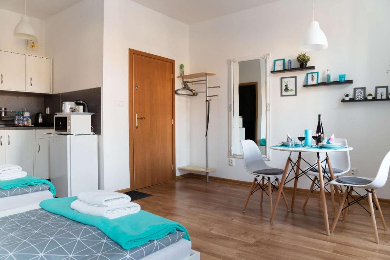 Jonas Apartments - Great Location Near Bratislava City Center 外观 照片