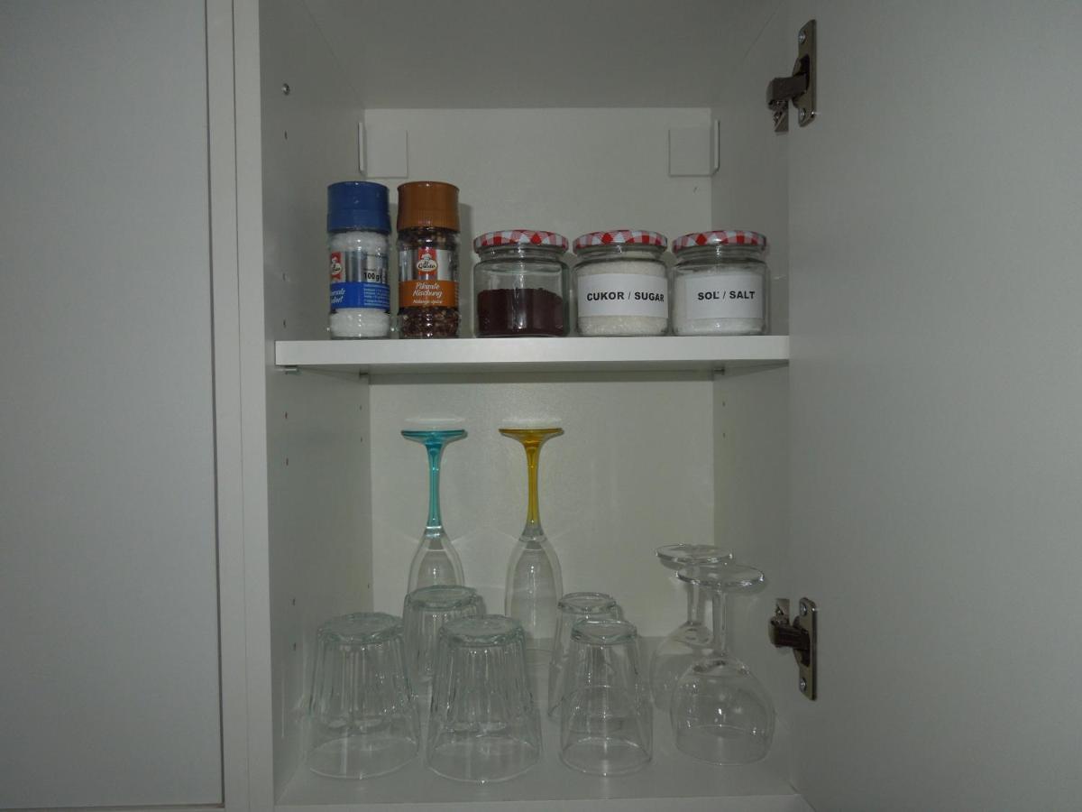 Jonas Apartments - Great Location Near Bratislava City Center 外观 照片