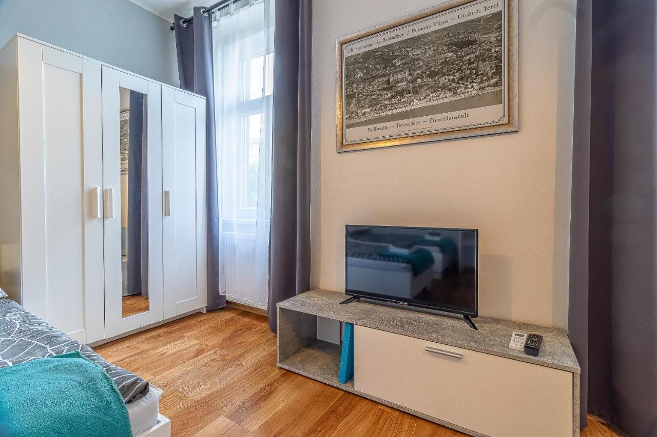 Jonas Apartments - Great Location Near Bratislava City Center 外观 照片