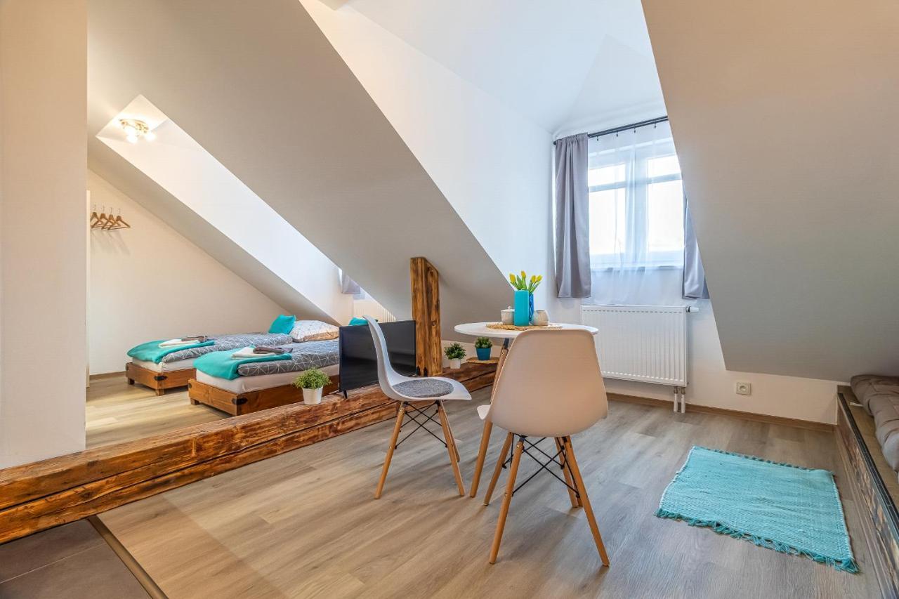 Jonas Apartments - Great Location Near Bratislava City Center 外观 照片