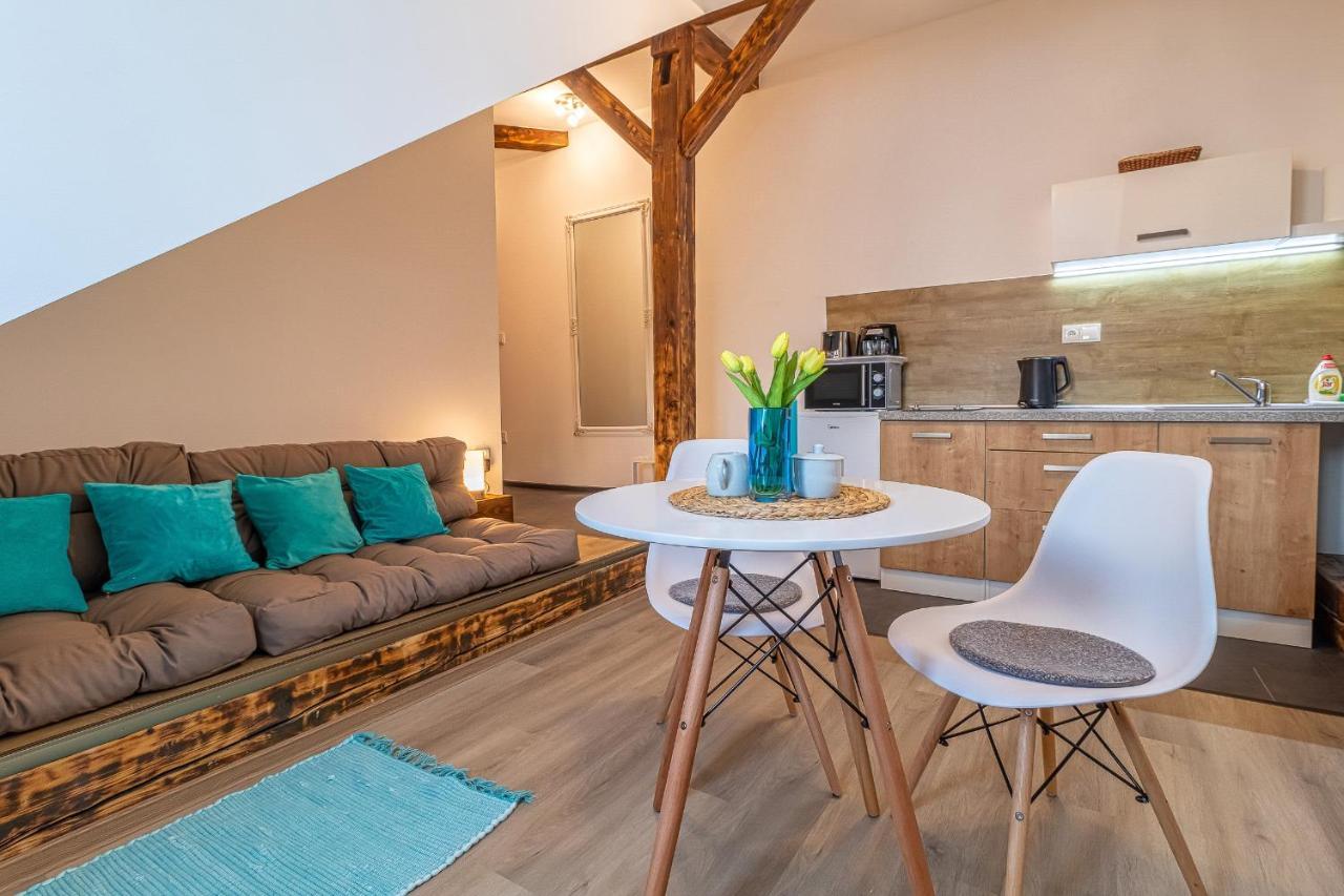 Jonas Apartments - Great Location Near Bratislava City Center 外观 照片