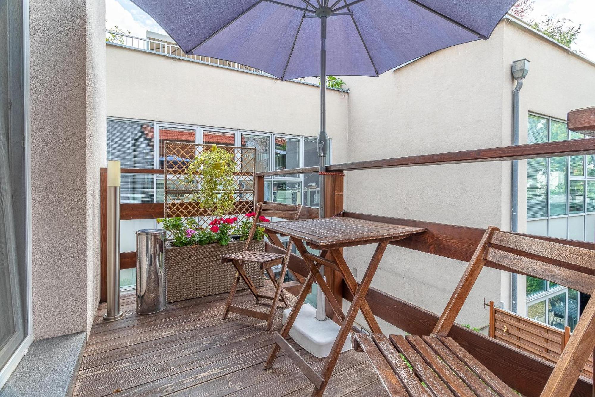 Jonas Apartments - Great Location Near Bratislava City Center 外观 照片